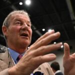 far-left-protesters-attacked-restore-britain-leafleting-campaigners,-rupert-lowe-claims
