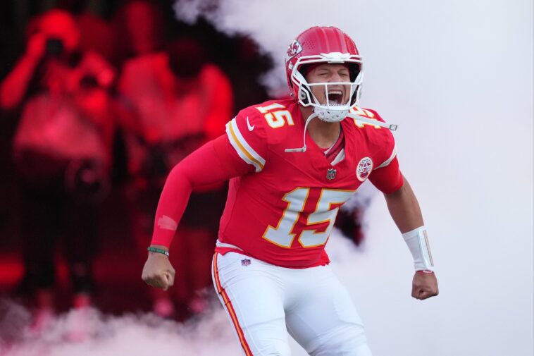 nfl-‘sunday-night-football’-betting-promos:-earn-nearly-$4k-in-sportsbook,-prediction-market-bonuses-for-colts-vs.-chiefs