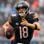 bears-quarterback-caleb-williams-carted-off-at-soldier-field-with-apparent-hamstring-injury