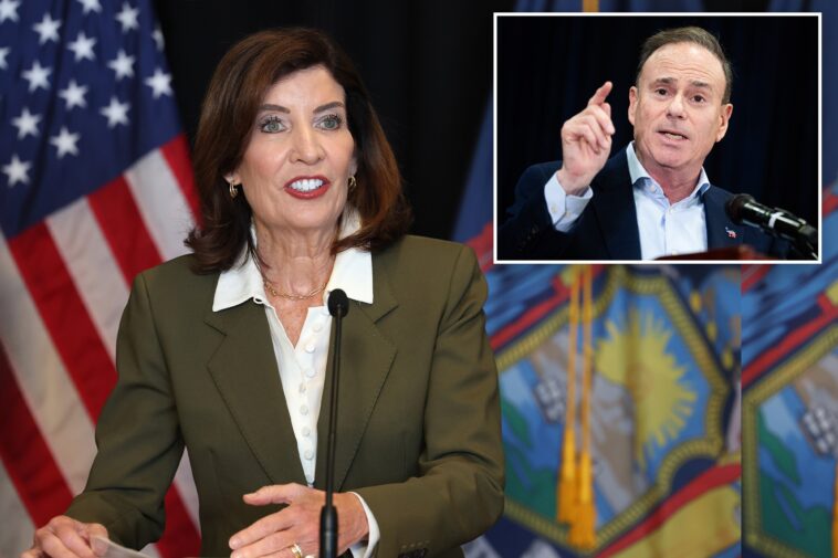 hochul-backs-reelection-of-ny-dem-boss-jay-jacobs,-who-refused-to-endorse-mamdani
