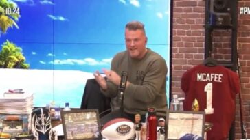 sportscaster-pat-mcafee-praises-flyover-at-ole-miss-game:-“if-you’re-not-in-the-united-states-of-america-and-you-hear-that-sound,-your-ass-better-run”