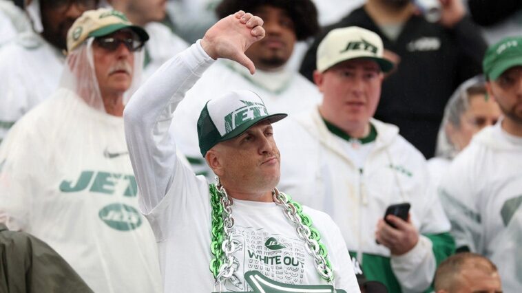 jets-collapse-late-against-packers,-miss-chance-at-first-2-0-start-since-2015-in-overtime-loss