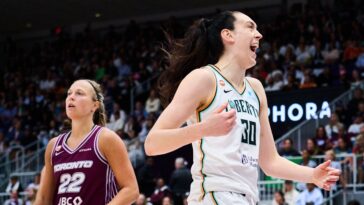 breanna-stewart,-liberty-dominate-tempo-as-starters-get-pulled-in-third-quarter