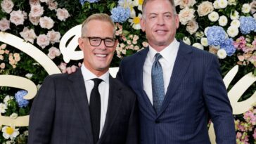 troy-aikman-hasn’t-had-espn-contract-talks-after-joe-buck-megadeal:-‘i-thought-something-would-be-done’