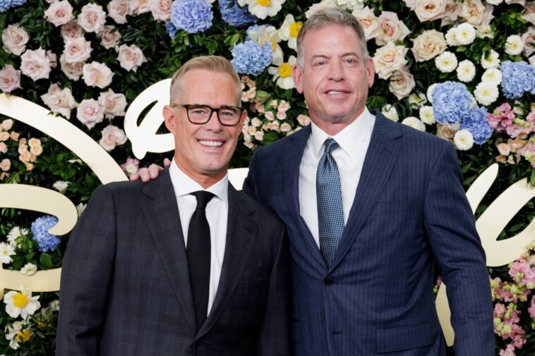 troy-aikman-hasn’t-had-espn-contract-talks-after-joe-buck-megadeal:-‘i-thought-something-would-be-done’