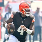 browns’-deshaun-watson-may-have-silenced-doubters-after-outlasting-baker-mayfield-and-2-hour-weather-delay