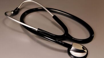 doctor-punished-with-$28,000-fine-for-refusing-to-hurt-teen