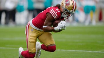 another-49ers-wide-receiver-carted-to-locker-room-with-injury,-ruled-out