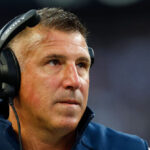 patriots-coach-mike-vrabel-defends-treveyon-henderson’s-stand-for-parents-in-transgender-custody-case