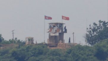 explosion-injures-3-south-korean-military-officers-inside-dmz-bordering-north-korea