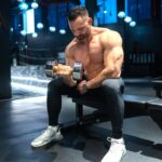fitness-expert-reveals-6-things-people-over-35-should-do-after-workouts-to-stay-strong