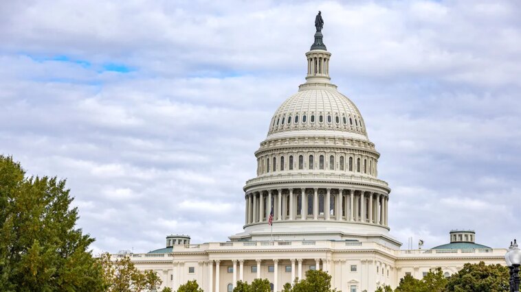 gop-takes-aim-at-congress’-next-‘get-filthy-rich’-loophole-and-more-top-headlines