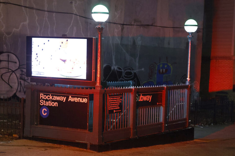 subway-rider-stabbed-in-face-while-trying-to-board-nyc-train