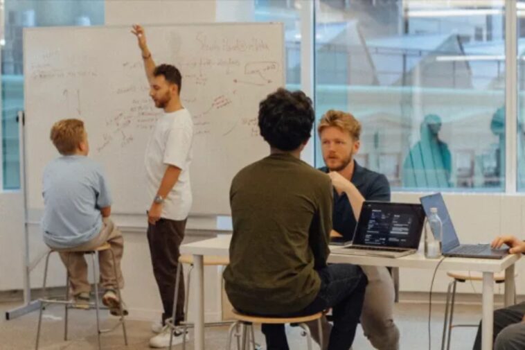 nyc’s-founders-school-‘guarantees’-students-will-graduate-with-$1m-businesses