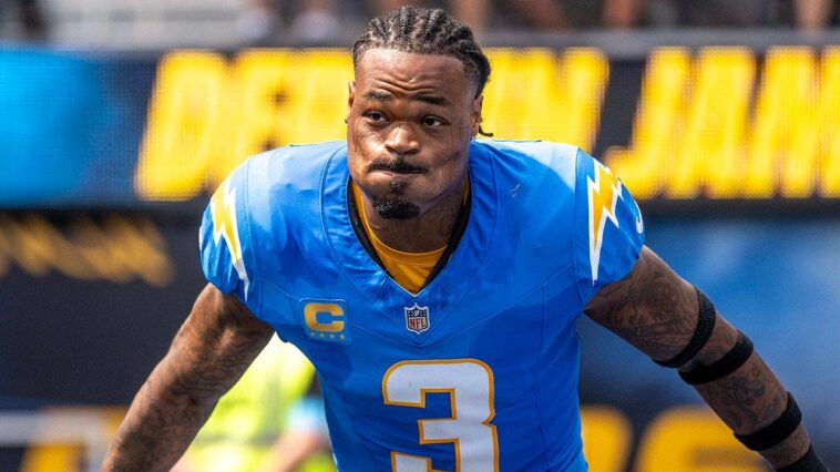 chargers-star-gives-blunt-take-on-team’s-defensive-struggles-after-loss-to-raiders:-‘that-s—-looks-trash’