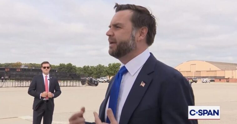 watch:-jd-vance-gives-perfect-response-to-reporter-calling-trump’s-cnn-ban-an-“attack-on-free-speech”-–-calls-out-biden-for-banning-conservative-media