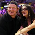 justin-herbert,-madison-beer-grilled-by-nfl-legend-michael-irvin-after-embarrassing-chargers-loss