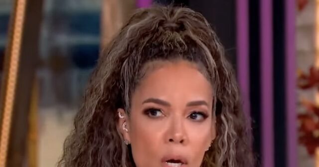 abc’s-hostin:-trump-media-ban-‘is-what-happens-with-dictators’