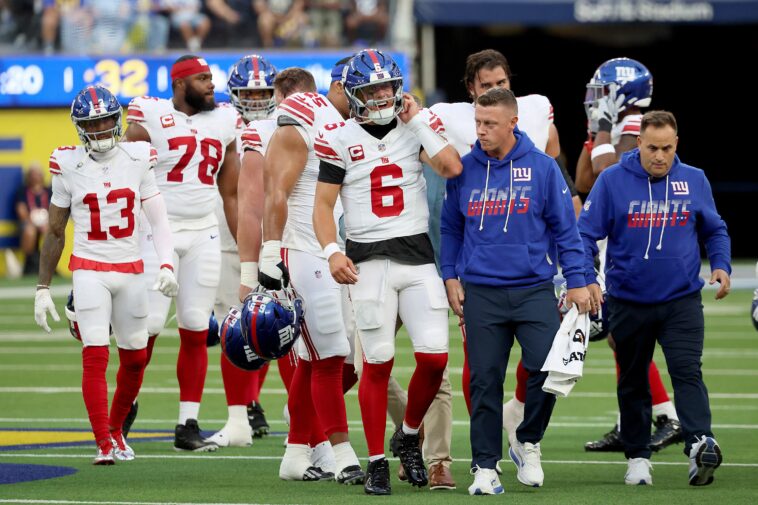 giants-appear-to-avoid-the-worst-with-jaxson-dart-injury:-‘going-to-be-ok’