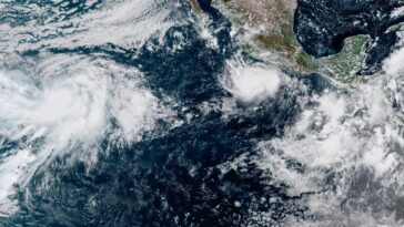 hurricane-polo-grows-into-a-category-4-storm-in-the-pacific-off-mexico