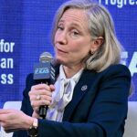 spanberger’s-data-center-plan-on-collision-course-with-her-party’s-green-energy-push,-critics-warn