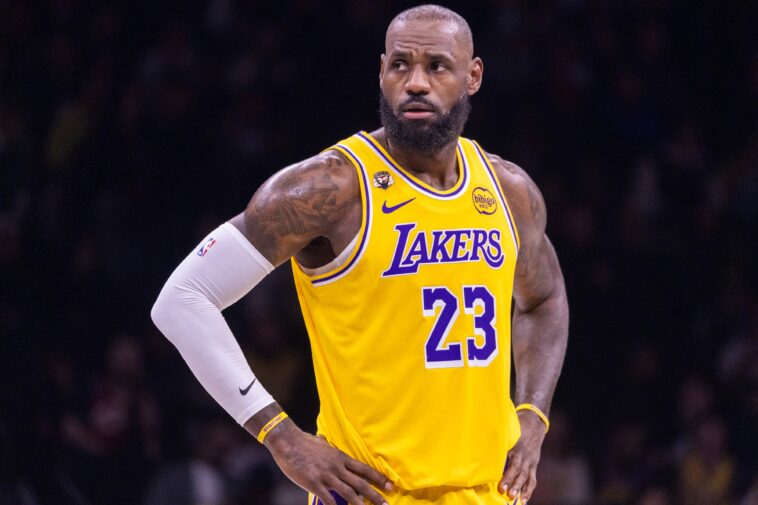 former-no.-1-pick-accuses-lebron-james-of-having-‘toxic’-impact-on-lakers-stars