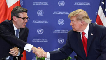 burn:-trump-tells-britain-it-needs-‘good-leadership’…-while-sitting-next-to-pm-burnham
