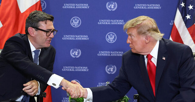 burn:-trump-tells-britain-it-needs-‘good-leadership’…-while-sitting-next-to-pm-burnham