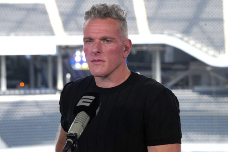 pat-mcafee-reveals-disturbing-threat-for-him-to-get-‘kirked-live-on-air’