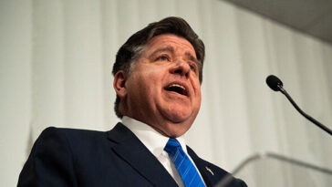florida-chamber’s-billboards-name-illinois-democrat-gov.-jb-pritzker-runner-up-for-‘economic-developer-of-the-year’:-‘thanks-for-the-jobs!’