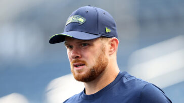 seahawks-coach-mike-macdonald-provides-sam-darnold-injury-update