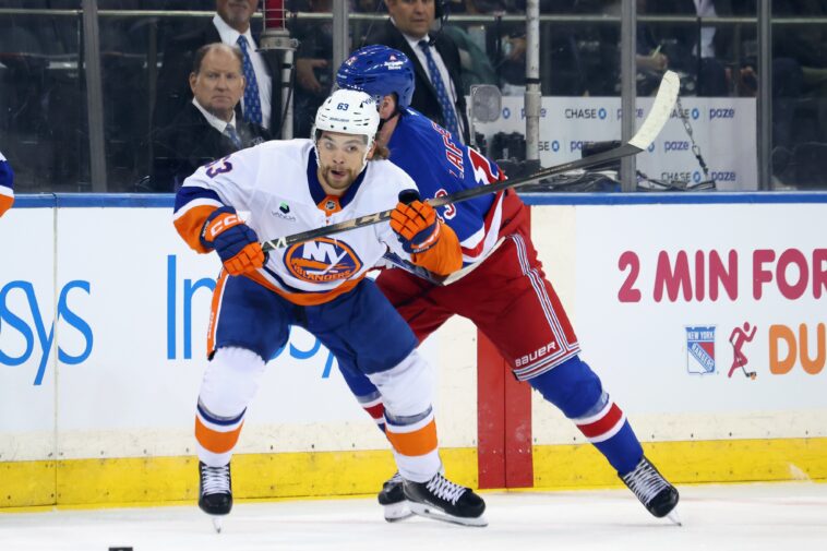 islanders’-matias-maccelli-calms-two-preseason-concerns-with-two-goal-performance