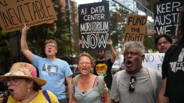 china-‘throwing-gasoline-on-the-fire’-in-ai-data-centers-race,-say-lawmakers