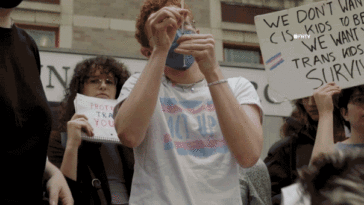 trans-activists-inject-themselves-with-hormones-in-viral-stunt-protesting-trump’s-doj-deal-with-nyu