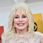 dolly-parton’s-business-empire-feuds-with-her-nephew-over-explosive-texts