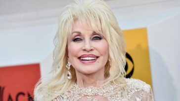 dolly-parton’s-business-empire-feuds-with-her-nephew-over-explosive-texts