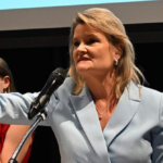 kansas-democrat-cindy-holscher-says-she-isn’t-a-socialist,-but-campaigns-with-one-the-next-day