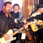country-star,-former-college-football-player-lee-brice-rips-nil,-pro-players-going-back-to-college