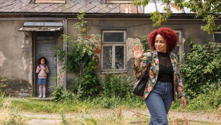 to-promote-racial-equity,-nikole-hannah-jones-abandons-daughter-at-crack-house