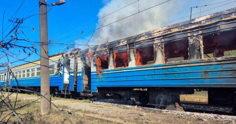 ukraine-field-report:-russian-bomb-kills-sumy-couple-as-drone-hits-commuter-train-in-kharkiv-region