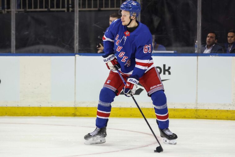 alberts-smits-impressing-rangers-vets-—-and-has-convinced-his-blue-line-partner-on-what-his-opening-night-status-should-be