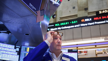 breitbart-business-digest:-what-today’s-treasury-sell-off-is-telling-us