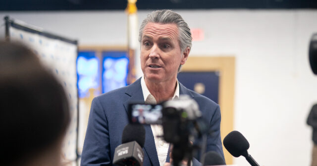 watch:-gavin-newsom-snaps-at-reporter-amid-blowback-from-left-wing-critics-accusing-him-of-forcing-paramount-settlement