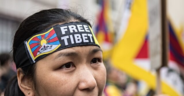 chinese-communists-attack-tibetans-protesting-against-xi-jinping-in-dc.