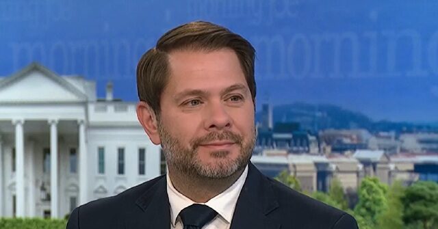 gallego:-dhs-has-had-‘a-lot-of-rot’-‘for-years,’-that’s-how-leaders-‘stuck-around’