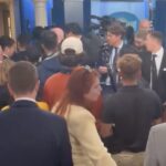 watch:-chinese-reporters-clash-with-secret-service,-shove-american-reporters-during-xi’s-white-house-visit
