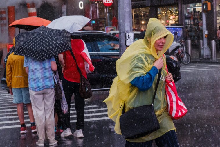 nor’easter-will-slam-parts-of-nyc-area-with-coastal-flooding-and-wild-winds-this-weekend:-forecasters