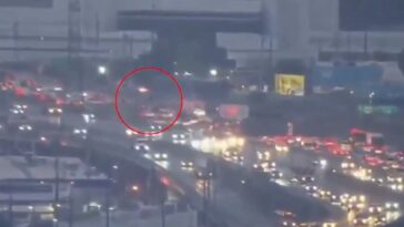 la-traffic-report-captures-mysterious-orb-floating-over-the-city