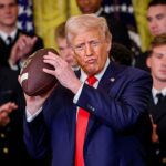 donald-trump-adds-political-stakes,-anticipation-and-potential-sideline-chaos-to-texas-tennessee-showdown
