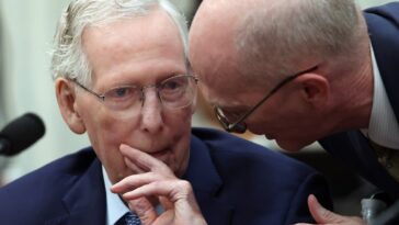 “do-they-think-we’re-stupid?”:-mitch-mcconnell’s-chief-of-staff-remains-smug-when-pressed-about-the-senator’s-ability-to-do-his-job.